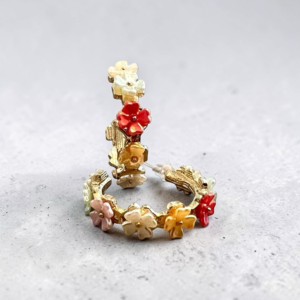 Gold Tone Multi-Colored Textured Floral Cluster Hoop Earrings